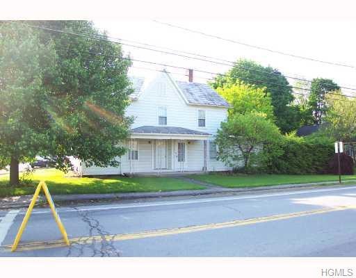 84 Maple Ave unit Lower South, Pine Bush, NY 12566 - photo 1