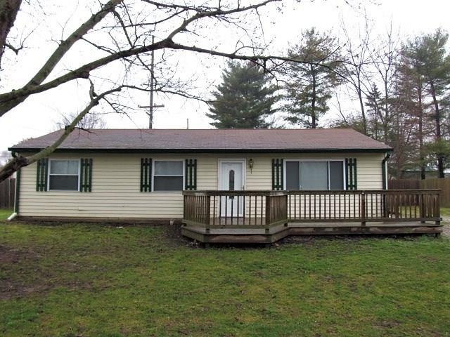 1050 Ross Ct, Franklin, IN 46131 - photo 1