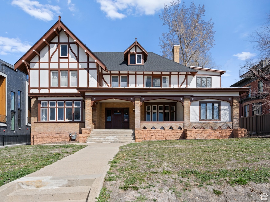 For Sale $2,750,000 • Co-Listing Agent