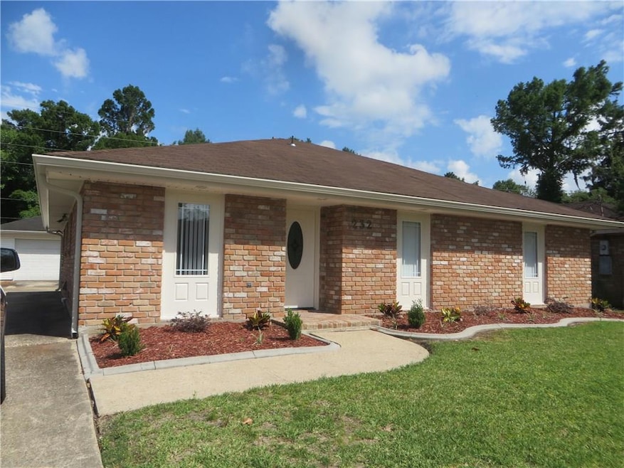 232 Dunleith Dr, Destrehan, LA 70047 - photo 1