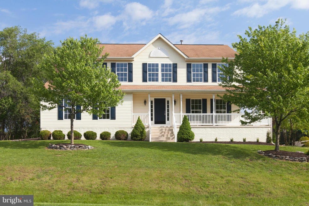 19228 Chippendale Cir, Hagerstown, MD 21742 - photo 1