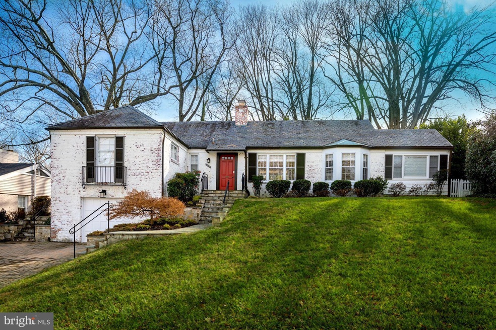 3506 Dunlop St, Chevy Chase, MD 20815 - photo 1