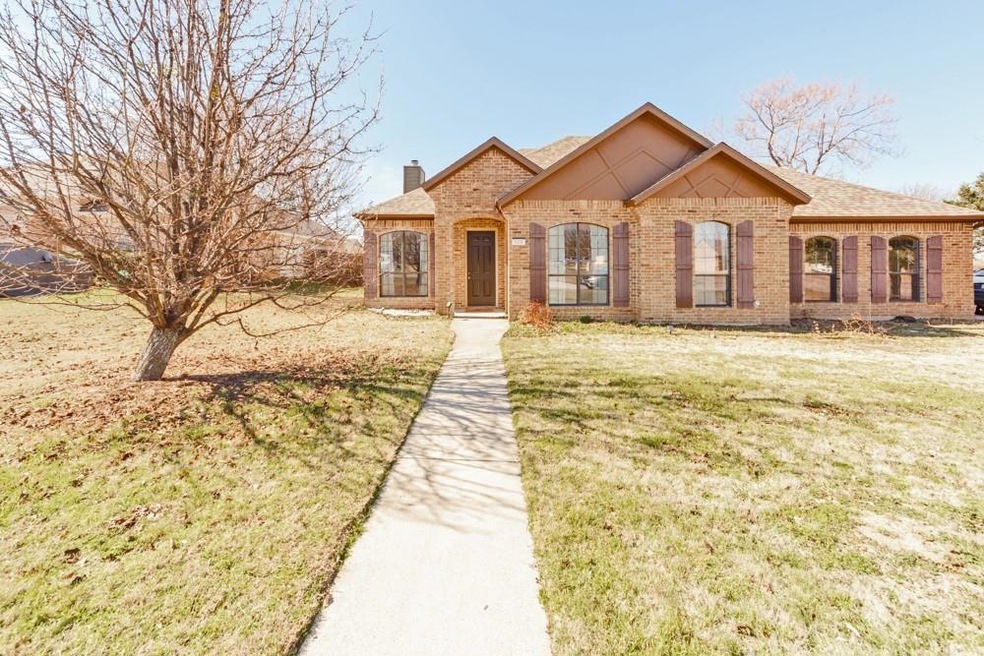 500 Edwards Dr, Decatur, TX 76234 - photo 1