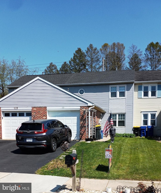 111 S 4th St, Womelsdorf, PA 19567 - photo 1