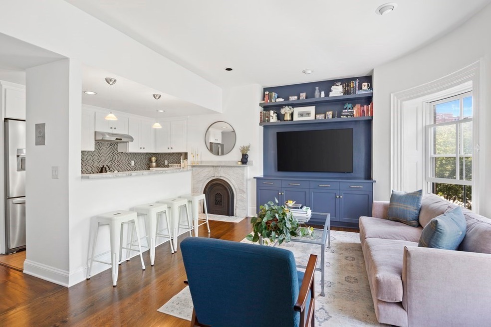 24 Worcester Square unit 5, Boston, MA 02118 - photo 1