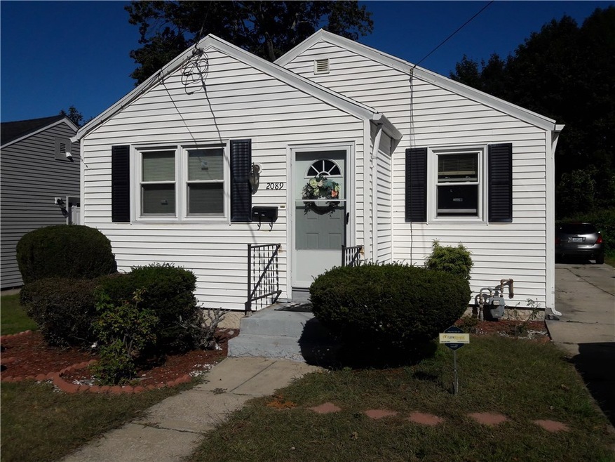 2089 Mineral Spring Ave, North Providence, RI 02911 - photo 1