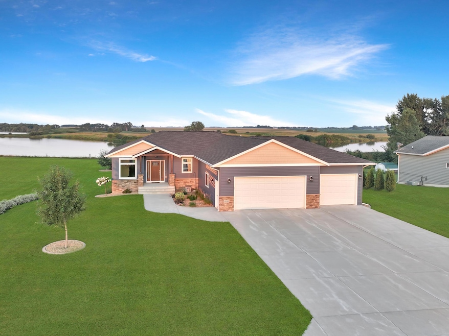 1090 Eastbay Ave, Balaton, MN 56115 - photo 1