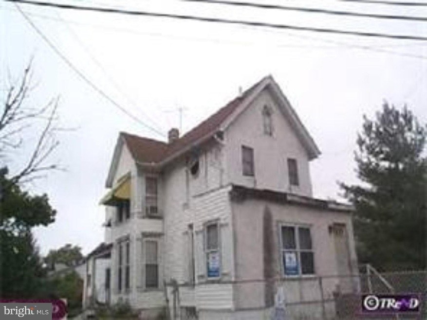 1302 Penn Line Rd, Paulsboro, NJ 08066 - photo 1