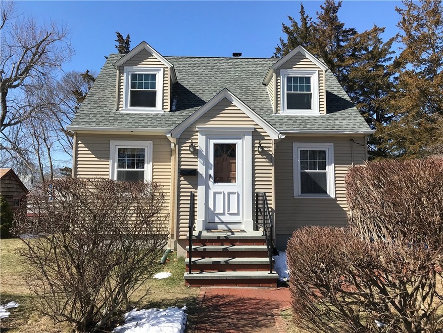 31 Errol St, Warwick, RI 02888 - photo 1