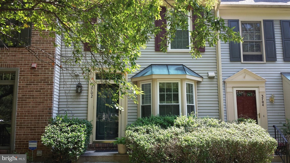 3702 Angelton Ct, Burtonsville, MD 20866 - photo 1