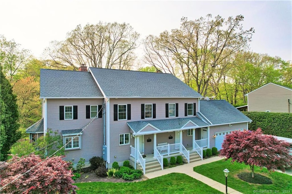 44 Regal Ct, Waterbury, CT 06705 - photo 1