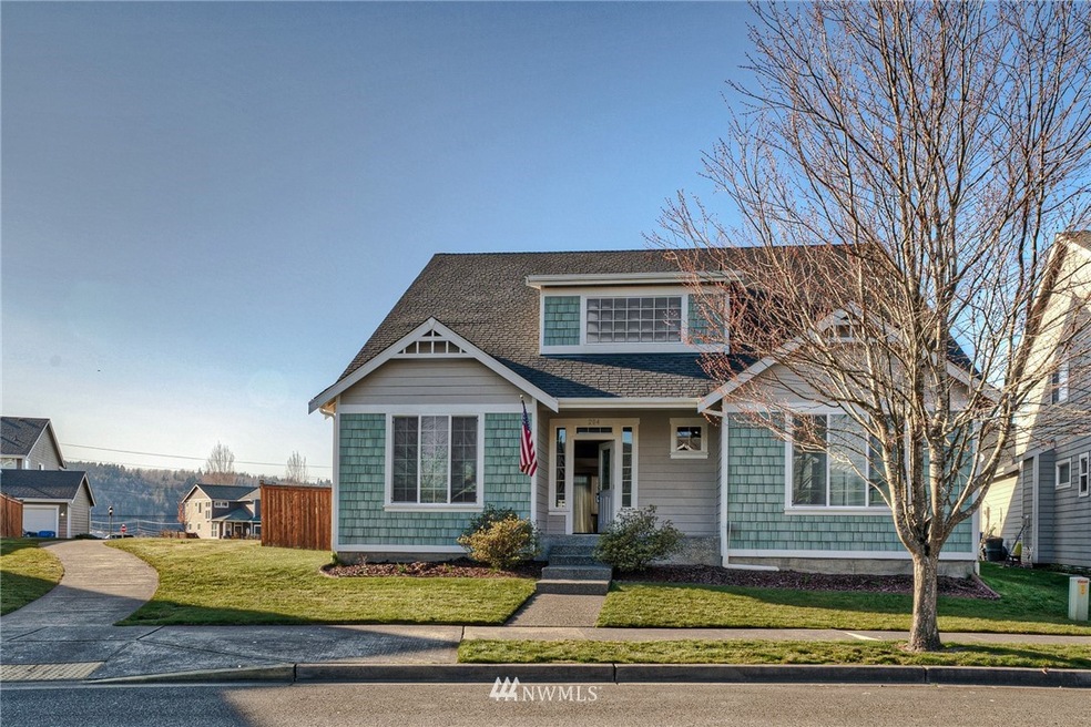 204 Hawk Ave SW, Orting, WA 98360 - photo 1