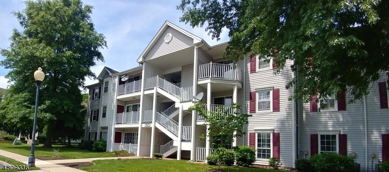 49 Amethyst Way, Franklin Park, NJ 08823 - photo 1