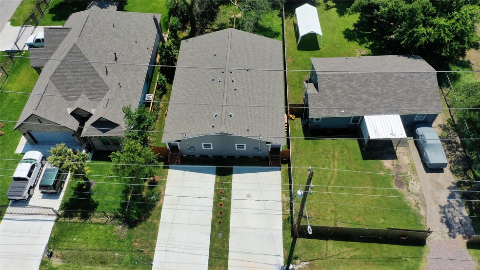 9118 Sandra St, Houston, TX 77016 - photo 1