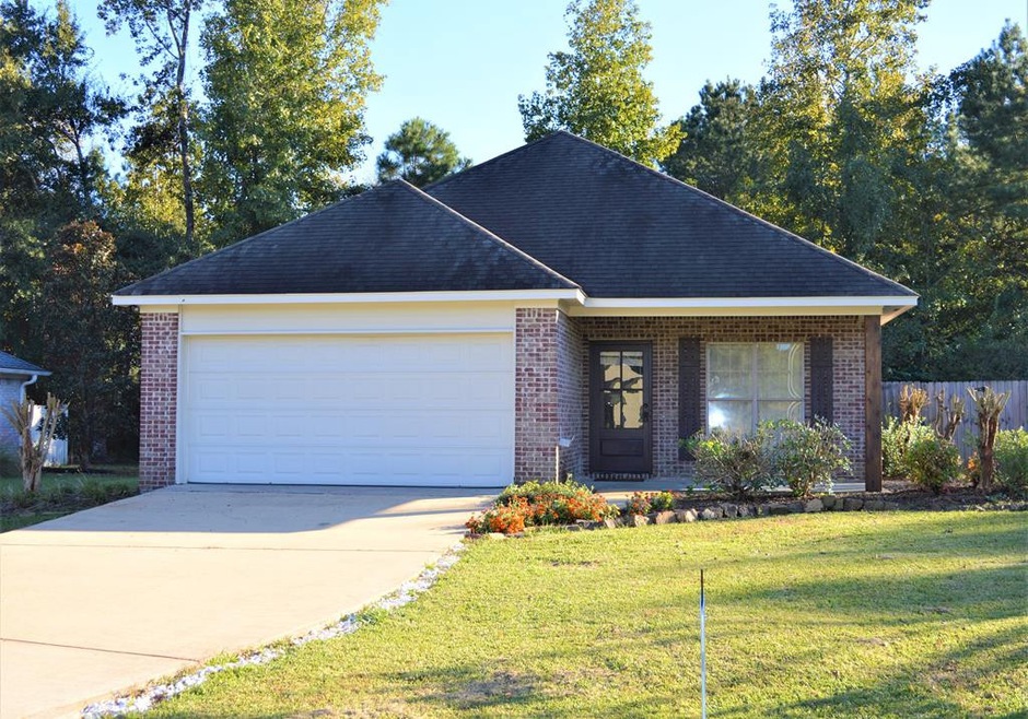 124 Fox Run, McComb, MS 39648 - photo 1