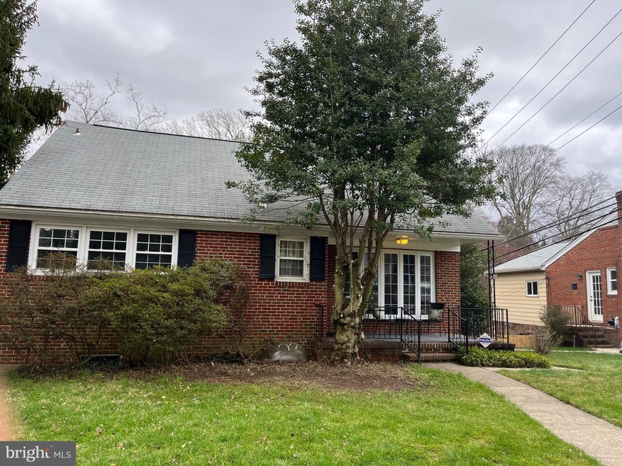 6715 Queens Ferry Rd, Baltimore, MD 21239 - photo 1