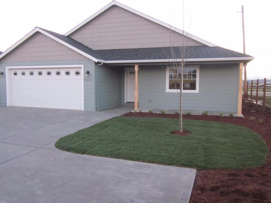 8373 Kyra Ln, White City, OR 97503 - photo 1