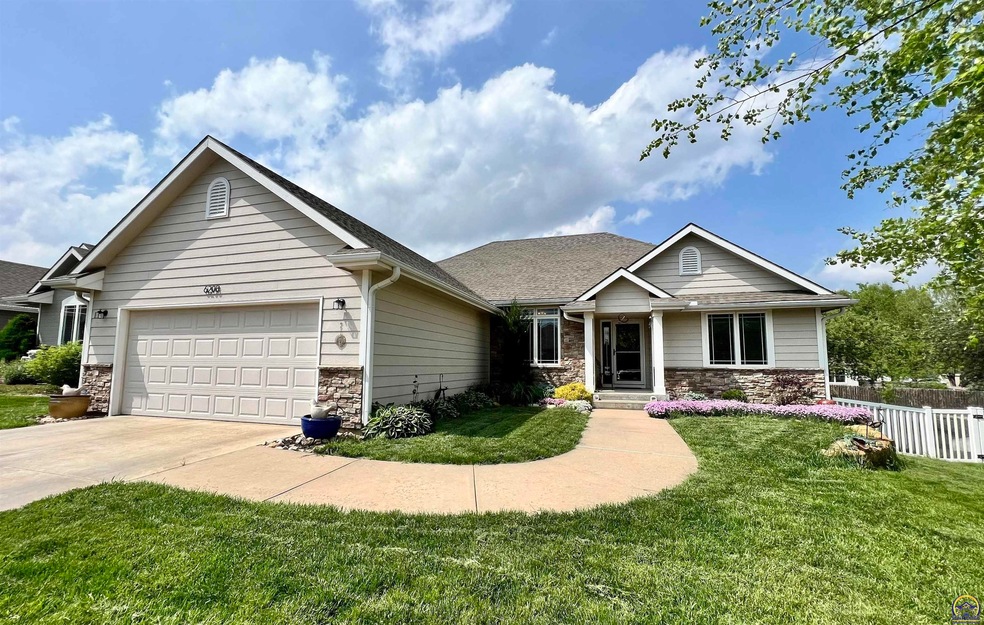 6208 SW 38th Ct, Topeka, KS 66610 - photo 1