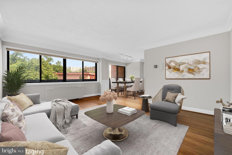 1525 S George Mason Dr unit 20, Arlington, VA 22204 - photo 1