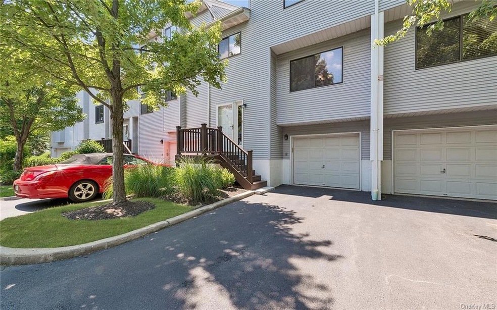 9 Evan Ct unit 130, Nanuet, NY 10954 - photo 1