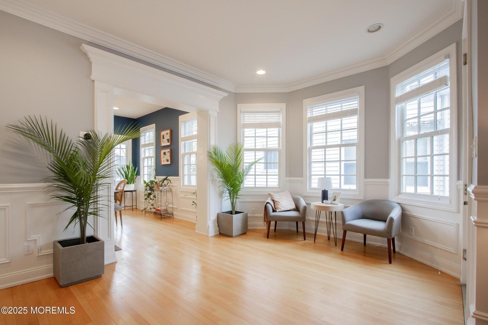 43 Peters Place unit 2, Red Bank, NJ 07701 - photo 1