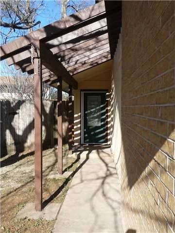 Entrance/Door