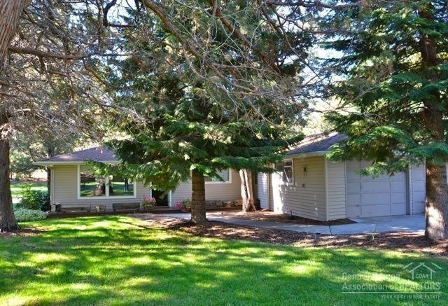 20787 Canterbury Ct, Bend, OR 97702 - photo 1