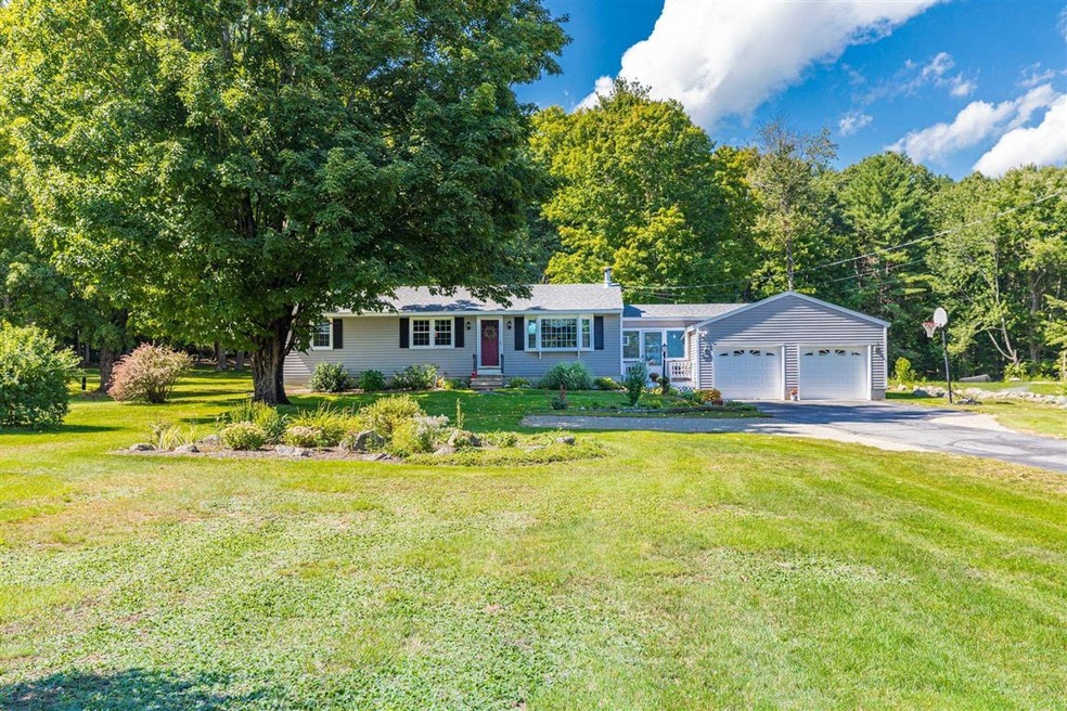 65 Packers Falls Rd, Newmarket, NH 03857 - photo 1