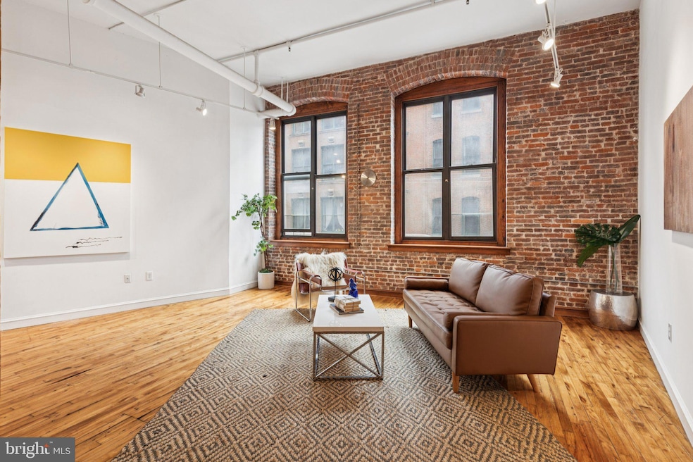 428 N 13th St unit 3F, Philadelphia, PA 19123 - photo 1