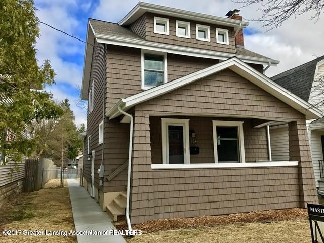 734 Princeton Ave, Lansing, MI 48915 - photo 1