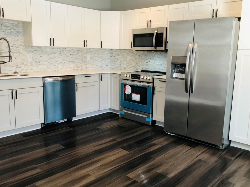 113 Carr St, Blanchester, OH 45107 - photo 1