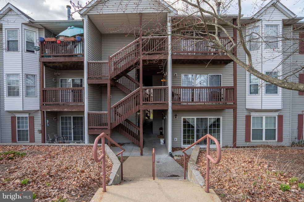 114 Timberlake Terrace unit 4, Stephens City, VA 22655 - photo 1