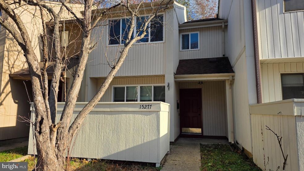 15277 Lodge Terrace, Woodbridge, VA 22191 - photo 1