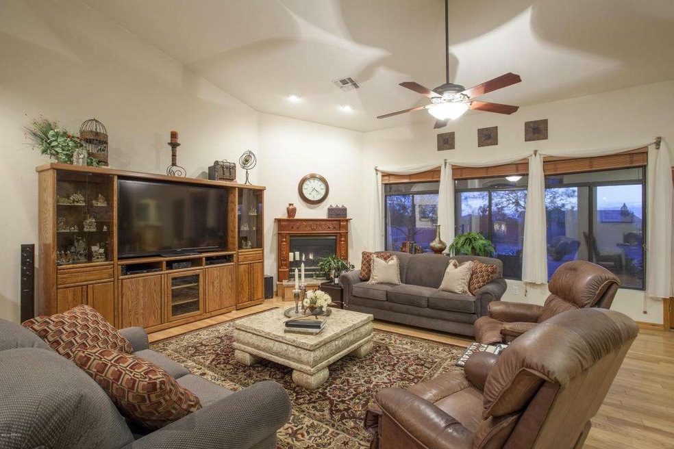 This Great Rm is the Owners' Favorite !
