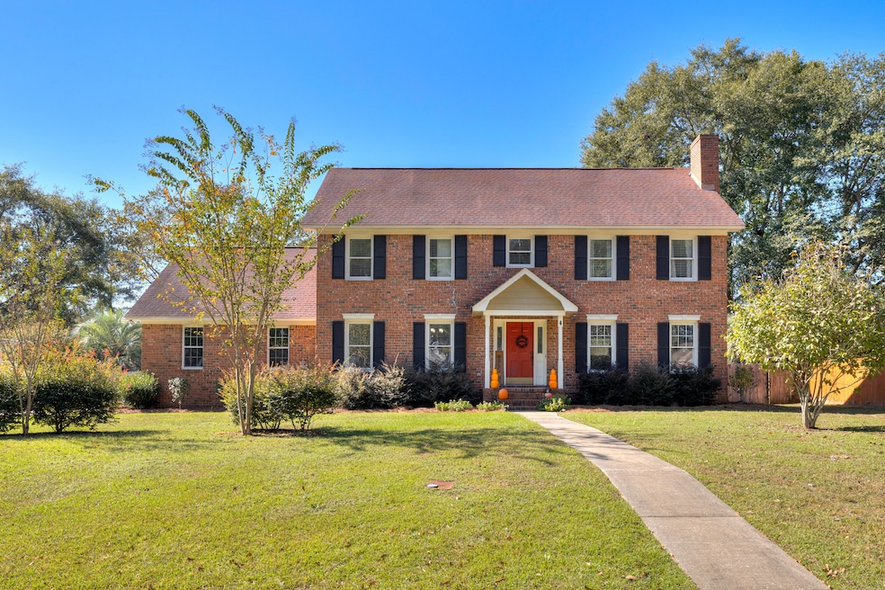 1115 Warwick Dr, Sumter, SC 29154 - photo 1