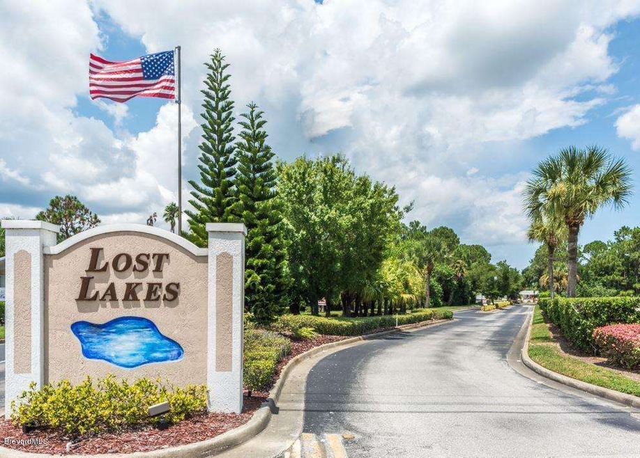 262 Scenic Dr, Cocoa, FL 32926 - photo 1