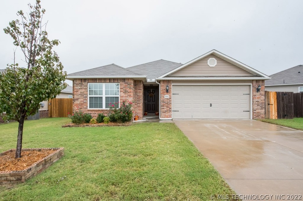 9343 S 255th East Ave, Broken Arrow, OK 74014 - photo 1