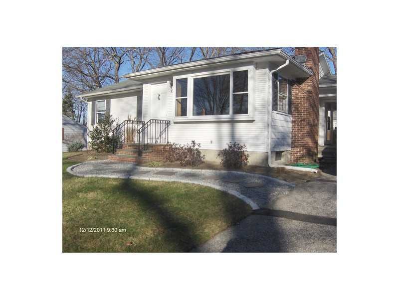 101 Garden Hills Dr, Cranston, RI 02920 - photo 1