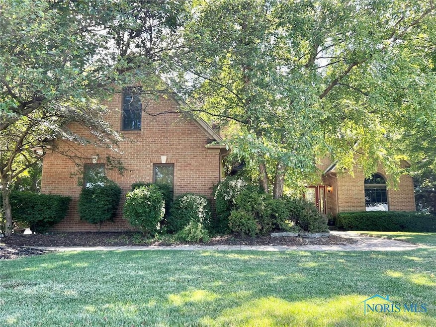 463 Fox Run Rd, Findlay, OH 45840 - photo 1