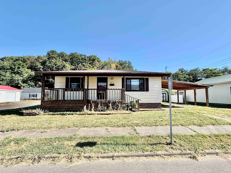 4307 Hughes St, Huntington, WV 25704 - photo 1