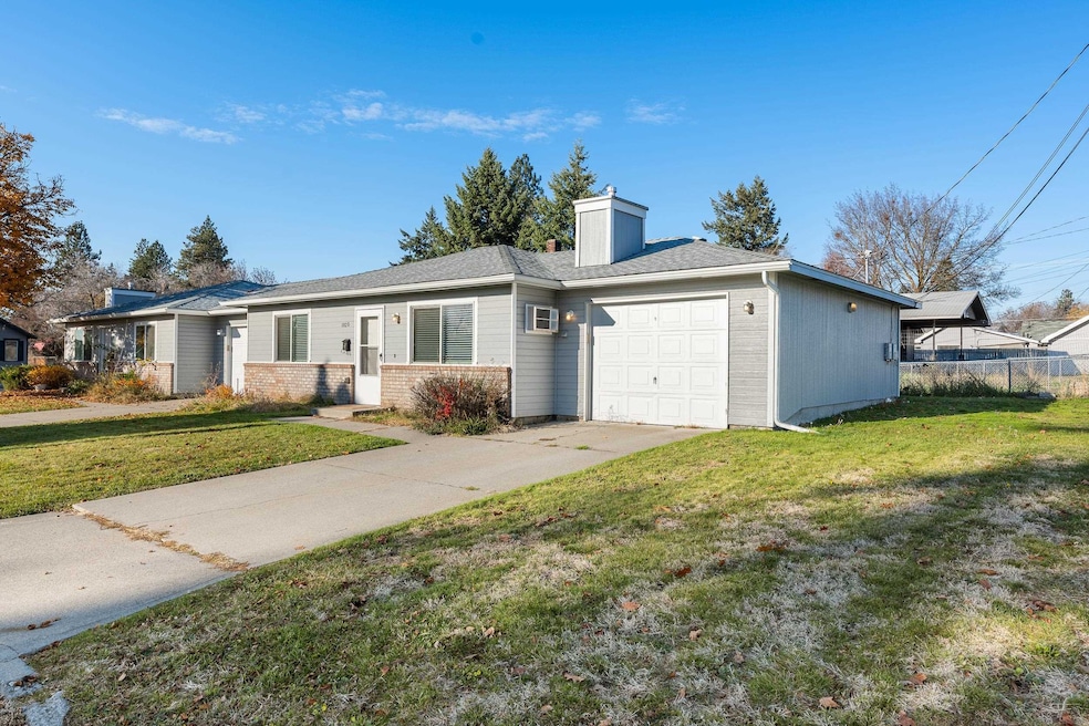 1020 W Lacrosse Ave unit 1022 W Lacrosse Ave, Spokane, WA 99205 - photo 1