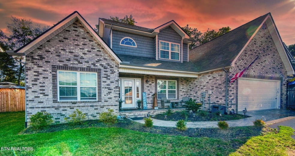 Sold $438,000 • Co-Listing Agent