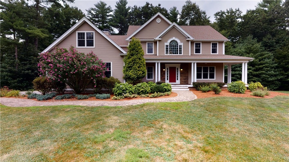 21 Birchwood Dr, Rehoboth, MA 02769 - photo 1