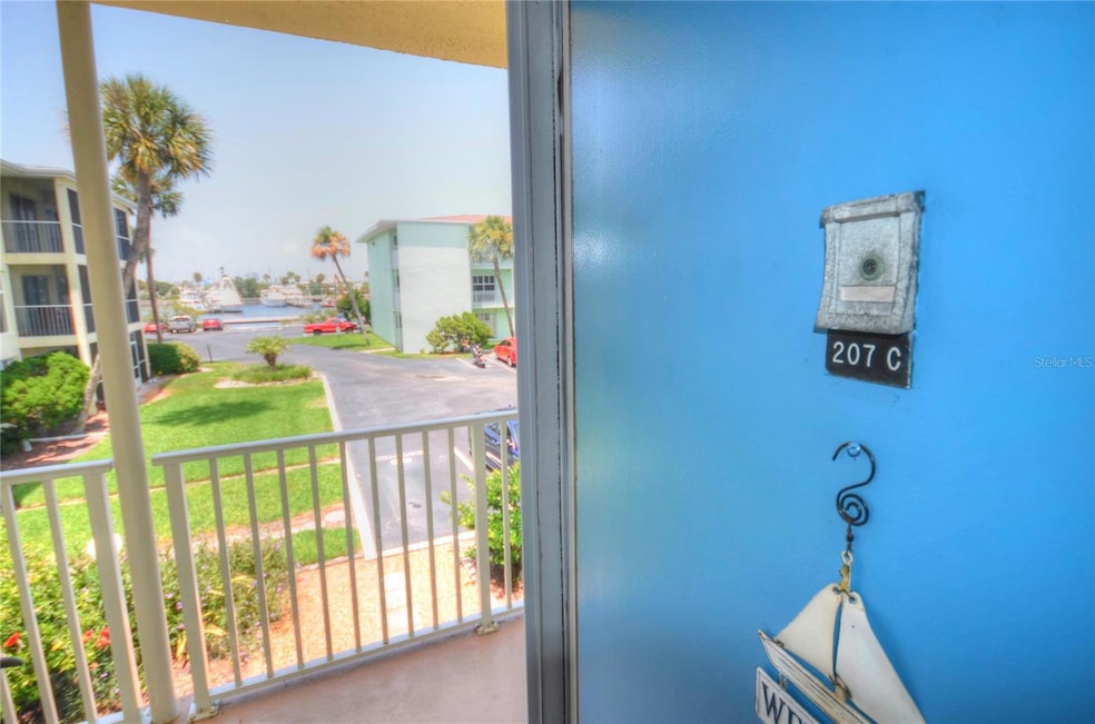 717 S Beach St unit 207C, Daytona Beach, FL 32114 - photo 1