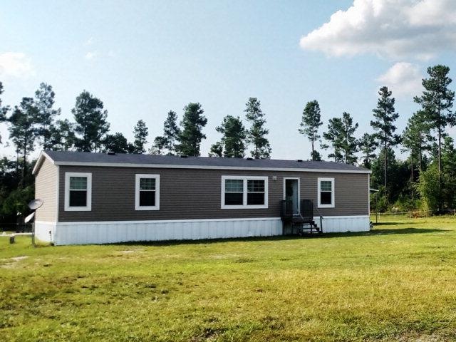 1980 Old Traders Hill Rd, Folkston, GA 31537 - photo 1