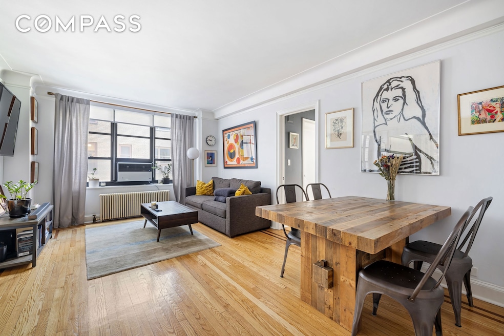 Gramercy House unit 4T, New York, NY 10010 - photo 1