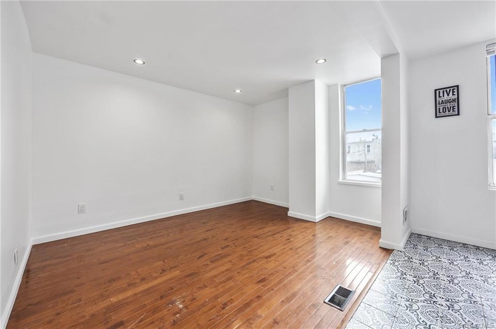 35 Nichols Ave unit 2, Brooklyn, NY 11208 - photo 1