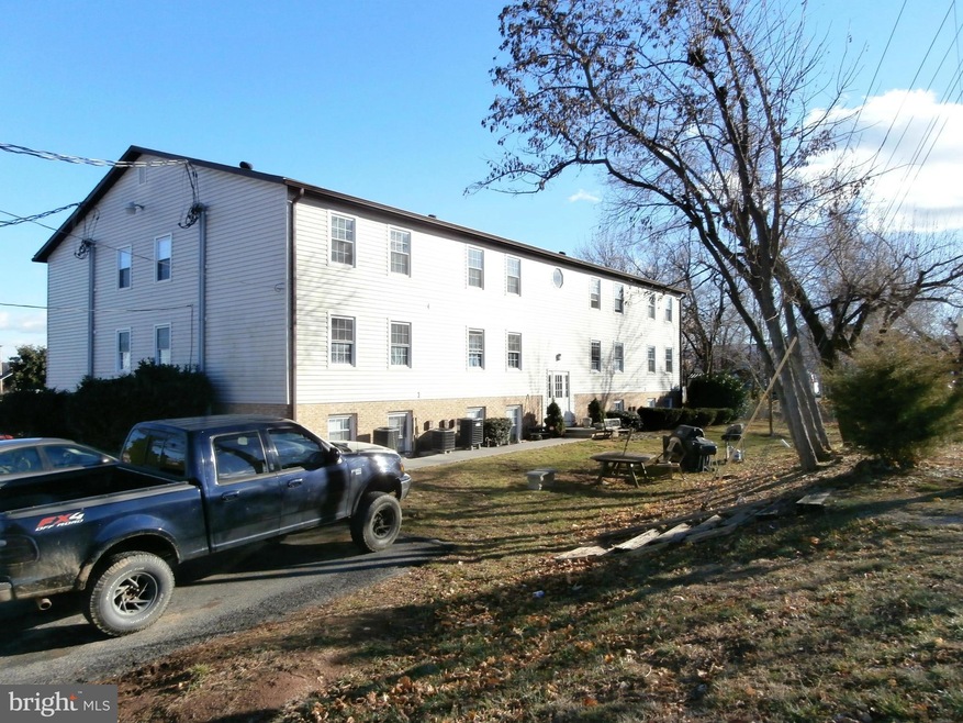 1416 N Shenandoah Ave unit 7, Front Royal, VA 22630 - photo 1