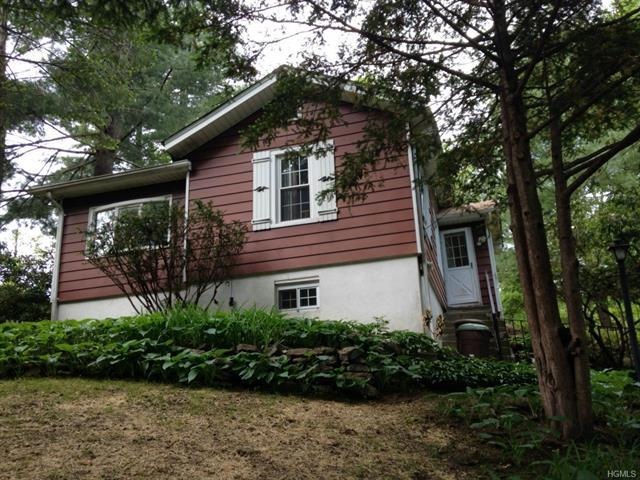 124 Lake Shore Dr, Pleasantville, NY 10570 - photo 1