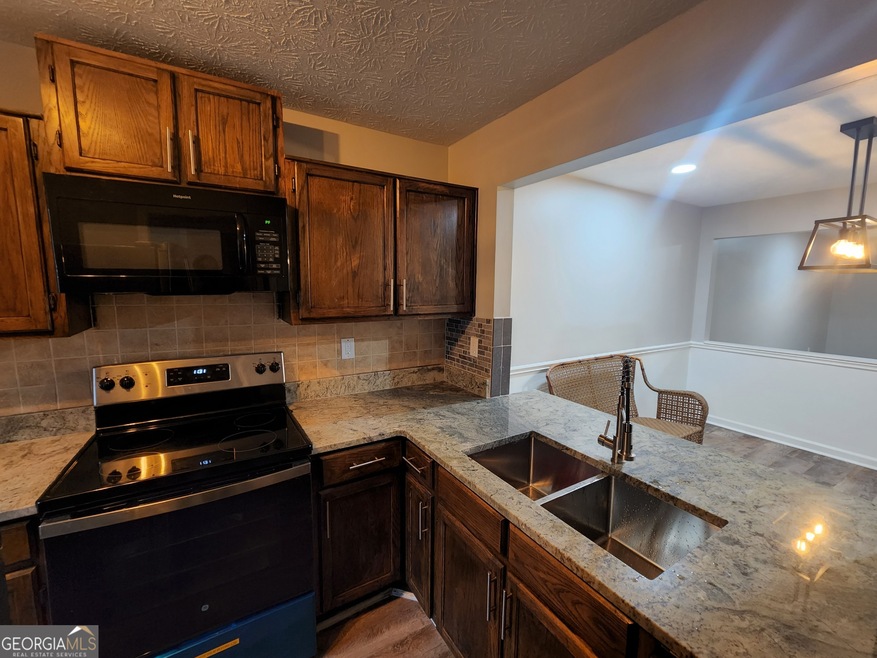 4096 Stillwater Dr unit 4096, Duluth, GA 30096 - photo 1